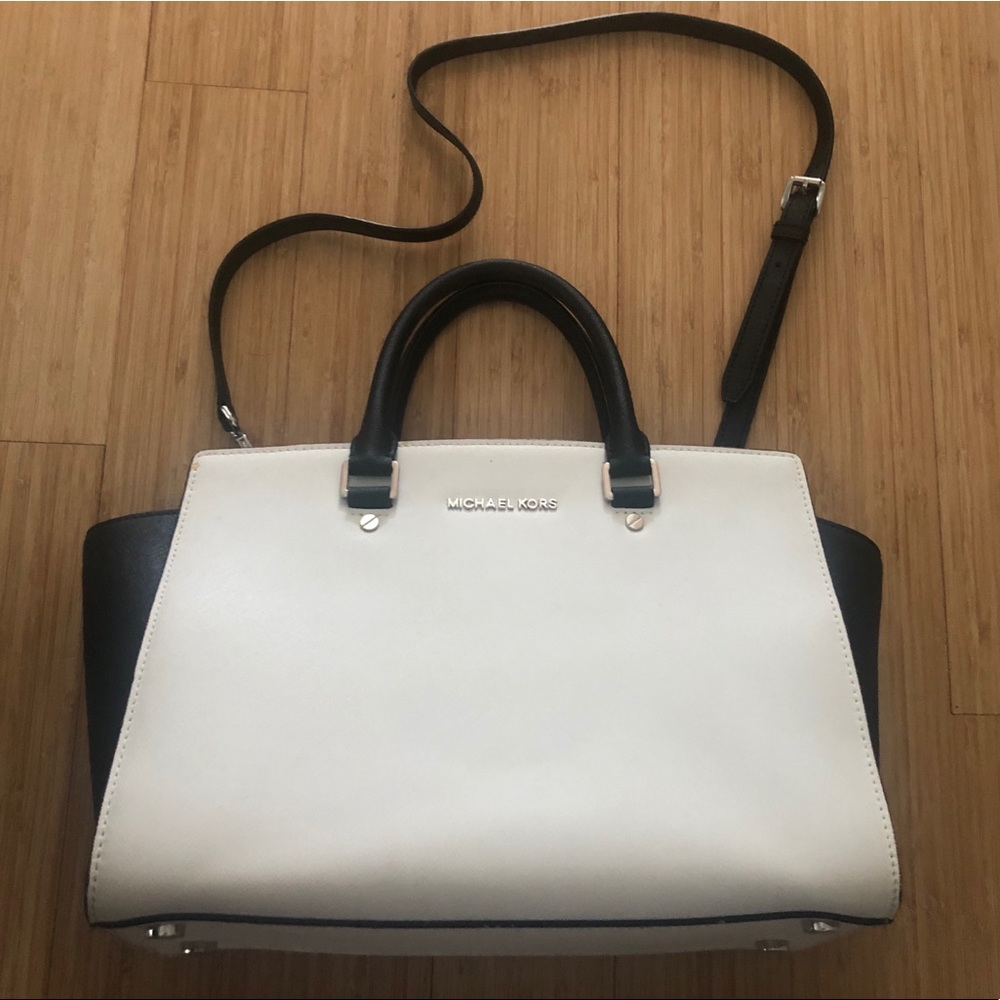 Authentic Michael Kors Selma Bag